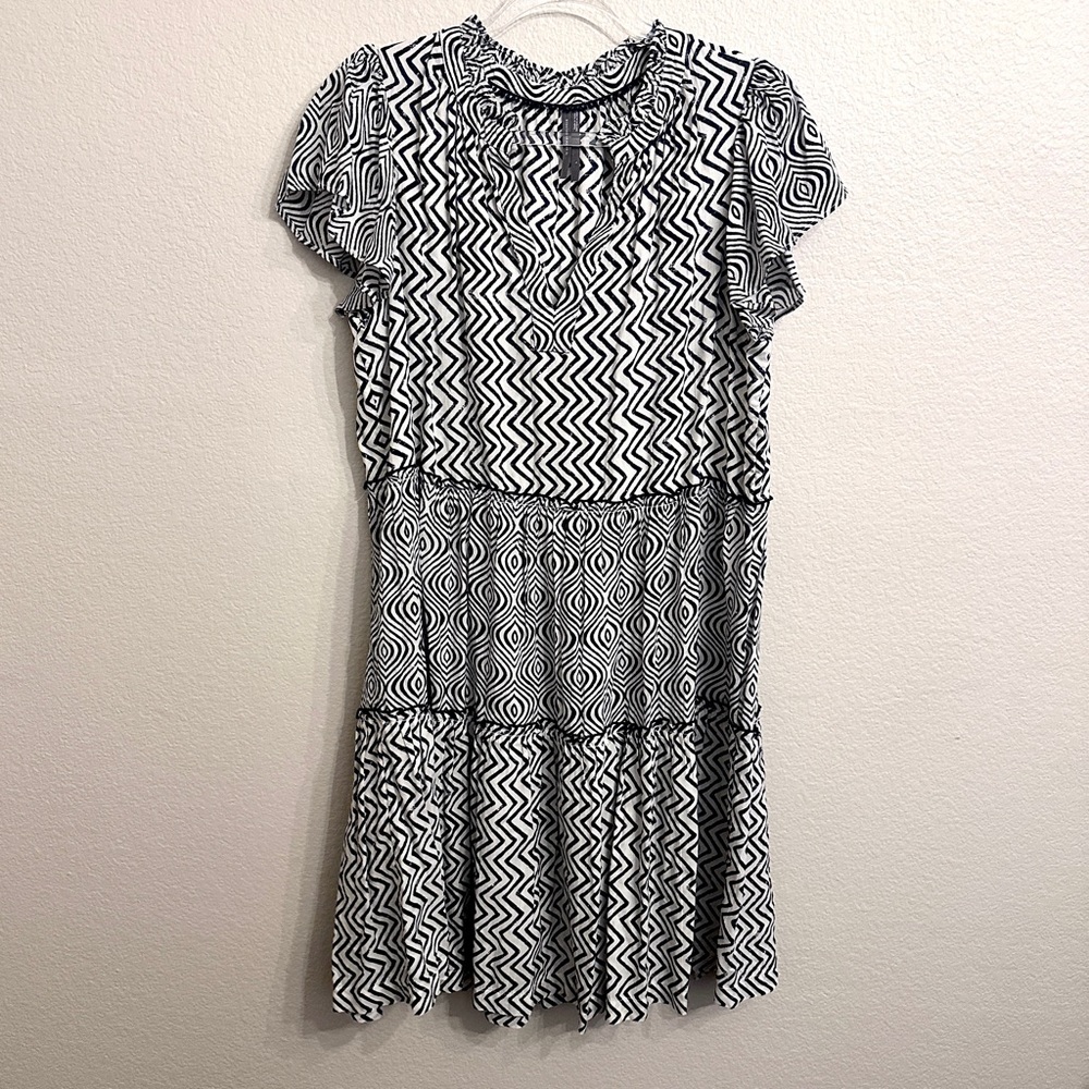 Anthropologie Black and White Geometric Penrose Tiered Dress - Picture 2 of 6